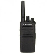Motorola XT420 Walkie Talkie + Cargador - 8 Canales PMR446 + 219 Codigos - Alcance de hasta 9km - Autonomia hasta 20h Motorola XT420 Walkie Talkie + Cargador - 8 Canales PMR446 + 219 Codigos - Alcance de hasta 9km - Autonomia hasta 20h