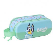 Safta Bluey Estuche Portatodo 3D de 1L - 2 Compartimentos - Cierre de Cremallera - Asa de Mano - 21x8x6cm - Color Azul Claro