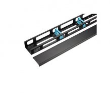 WP Guia Vertical 32U Cableado con Tapa - Compatible con la Serie RNA/RSB - 1446x195x90mm - Color Negro